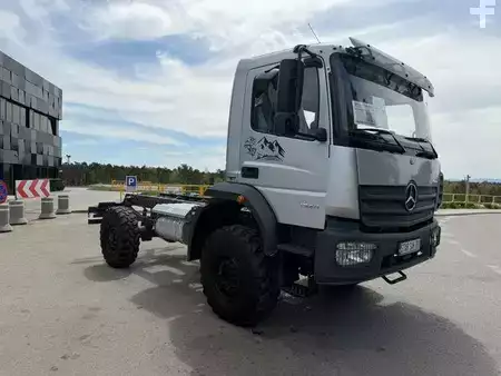 Miscelaneo 2014 Mercedes-Benz ATEGO 1324 4x4 chassis (4)