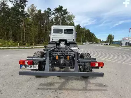 Miscelaneo 2014 Mercedes-Benz ATEGO 1324 4x4 chassis (7)