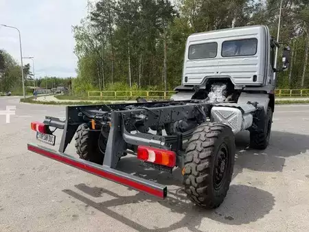 Miscelaneo 2014 Mercedes-Benz ATEGO 1324 4x4 chassis (8)
