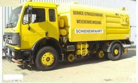 Other 1997 Mercedes-Benz SK 1820 4x2 Schienenreinigungs Kehrmaschine RAIL (1)
