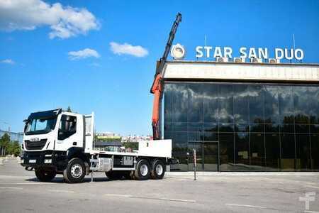 Iveco TRAKKER 6x4 PALFINGER PK 18502 CRANE EURO 6