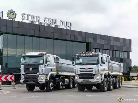 Outro 2019 Tatra Phoenix 8x8 Kipper VS MONT Tipper (6)