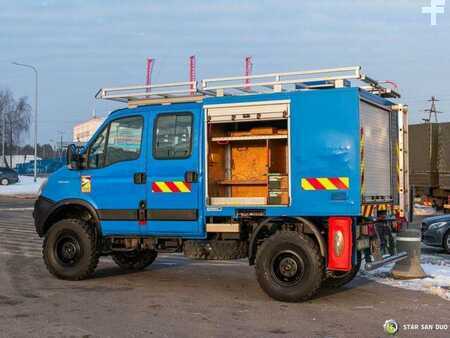Miscelaneo 2010 Iveco DAILY 55S18DW 4x4 Doka (9)