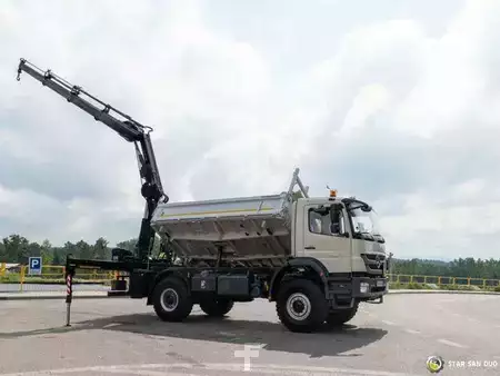 Sonstige 2012 Mercedes-Benz AXOR 1833 4x4 HIAB 166 Crane Kipper (8)