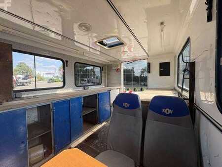 Unimog Mercedes-Benz Unimog U 4000 4x4 Camper Expeditio