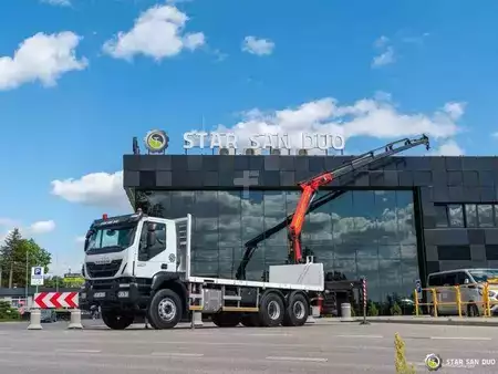 Pozostałe 2017 Iveco TRAKKER 360 6x4 PALFINGER PK 18502 Crane Rotato (4)