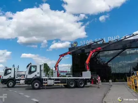 Pozostałe 2017 Iveco TRAKKER 360 6x4 PALFINGER PK 18502 Crane Rotato (8)