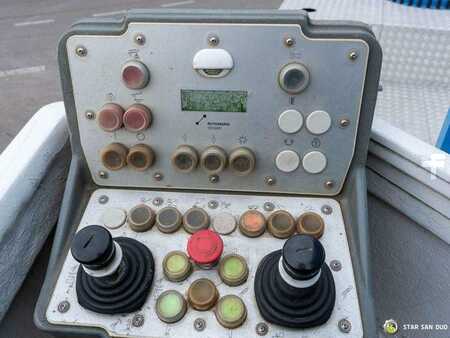 Miscelaneo 2011 MAN TGM 13.250 4x4 RUTHMANN T180.1.S9 Truck Lift (18)