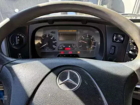 Annet 2009 Mercedes-Benz AXOR 1824 4x4 PALFINGER PK 8500 Crane Kran (17)