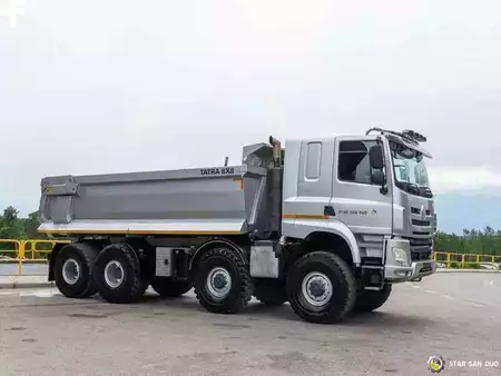 Outro 2019 Tatra Phoenix 8x8 Kipper VS MONT Tipper (9)