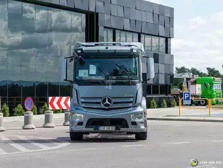 Ostatní 2015 Mercedes-Benz MERCEDES BENZ ANTOS 2535 6x2 Chassis (3)