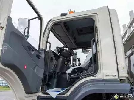 Sonstige 2012 Mercedes-Benz AXOR 1833 4x4 HIAB 166 Crane Kipper (16)