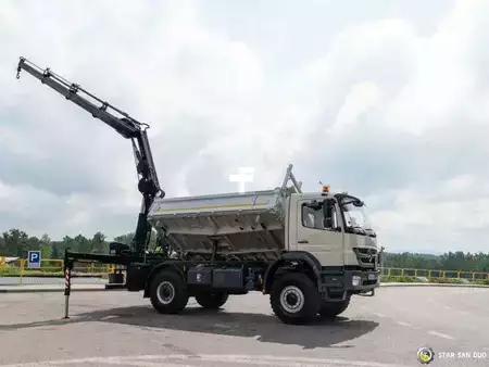 Sonstige 2012 Mercedes-Benz AXOR 1833 4x4 HIAB 166 Crane Kipper (8)