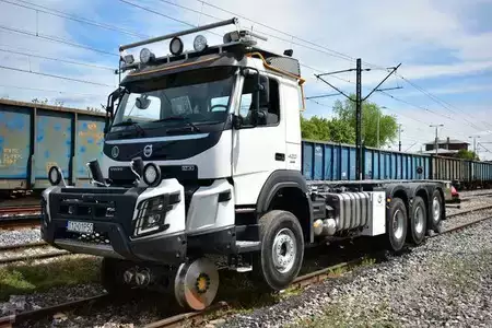 Egyéb 2021 Volvo NEW FMX 8x4 RAIL ROAD SCHIENEN TWO WAY (1)