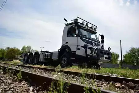 Egyéb 2021 Volvo NEW FMX 8x4 RAIL ROAD SCHIENEN TWO WAY (17)