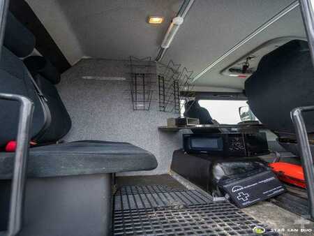 Miscelaneo 2010 MAN TGM 13.290 4x4 FASSI F40B22 Crane Camper DOKA (16)