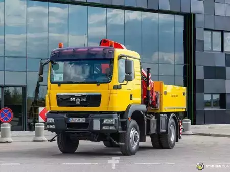 Övrigt 2009 MAN TGM 18.340 4x4 Palfinger PK 23500 HDS Crane (8)