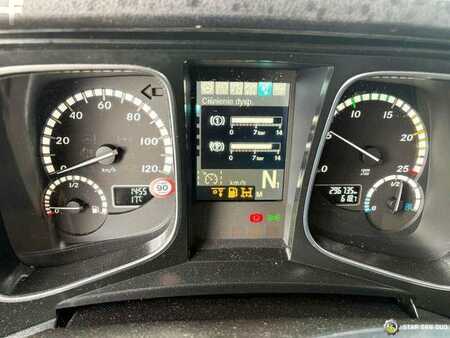 Mercedes-Benz ACTROS 2543 6x2 PalfingerPK 26002 EH Crane