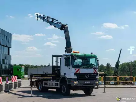 Ostatní 2007 Mercedes-Benz Actrosr2044A 4x4 Hiab 211 EP-5 Crane (3)