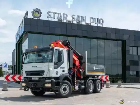 Miscelaneo 2007 Iveco TRAKKER 450 6x4 PALFINGER PK 44002 Crane Tracto (10)