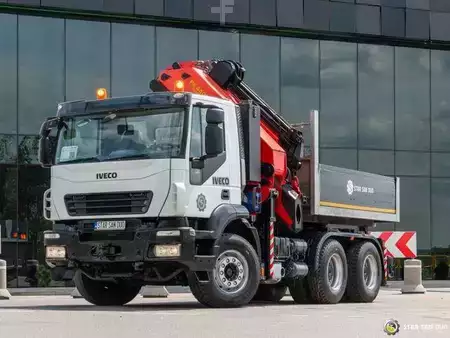 Miscelaneo 2007 Iveco TRAKKER 450 6x4 PALFINGER PK 44002 Crane Tracto (11)