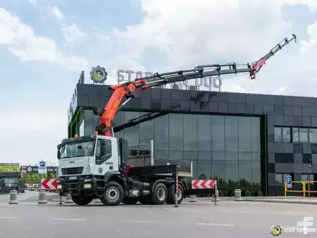 Miscelaneo 2007 Iveco TRAKKER 450 6x4 PALFINGER PK 44002 Crane Tracto (5)