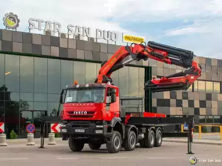 Overige 2009 Iveco TRAKKER 450 8x8 Palfinger PK 72002 Crane Winch (8)