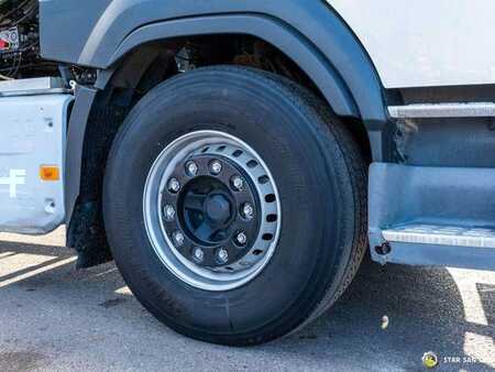 Volvo FM 330 6x2 Hiab 192 E-5 HIPRO Crane