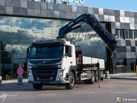 Volvo FM 330 6x2 Hiab 192 E-5 HIPRO Crane