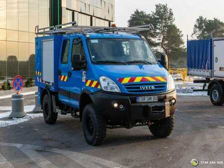 Miscelaneo 2010 Iveco DAILY 55S18DW 4x4 Doka (16)