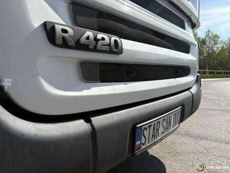 Scania R420 8x4 FASSI F1300 AXP Crane FLY JIB Euro 4