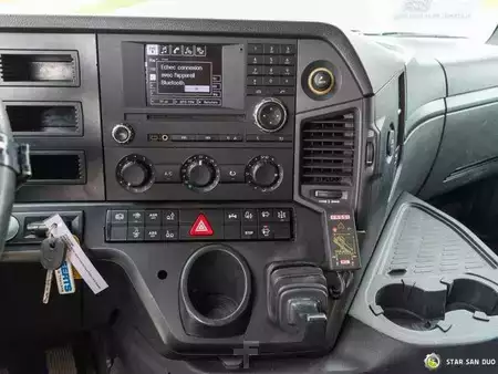 Ostatní 2015 Mercedes-Benz AROCS 3643 8x4 Fassi F235A.2.23 Crane Kipper (20)