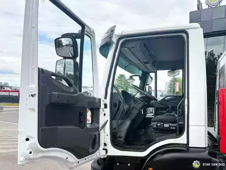 Ostatní 2016 Iveco Eurocargo 4x4 HMF 202 Euro 6 mileage: 76,000 k (14)