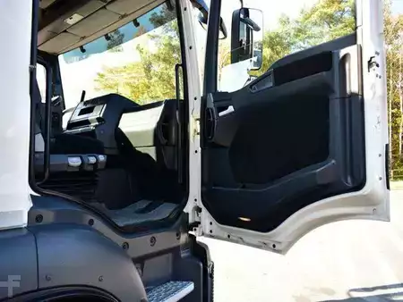 Autres 2010 MAN TGM 18.340 4x4 PALFINGER PK 18002 CRANE WINCH (10)