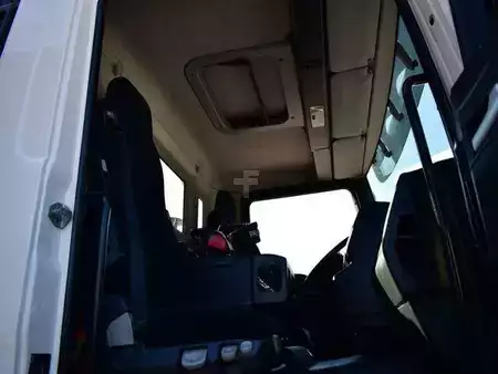 Autres 2010 MAN TGM 18.340 4x4 PALFINGER PK 18002 CRANE WINCH (15)