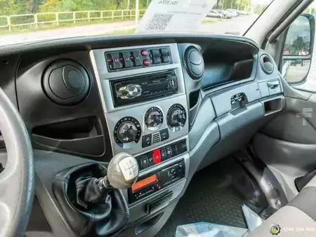 Overige 2011 Iveco Daily 55S17 4x4 DOKA 7 seats Webasto (19)