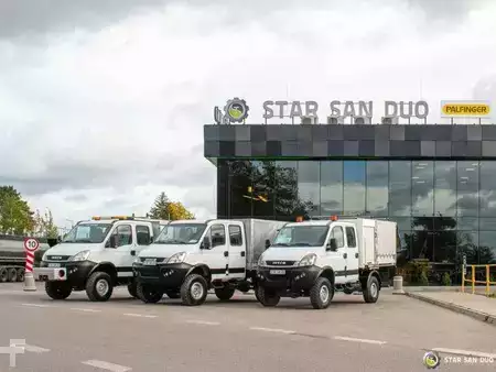 Overige 2011 Iveco Daily 55S17 4x4 DOKA 7 seats Webasto (2)