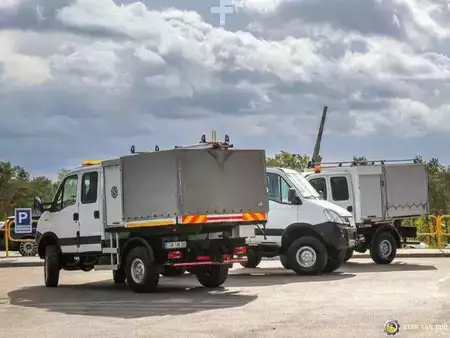 Overige 2011 Iveco Daily 55S17 4x4 DOKA 7 seats Webasto (5)