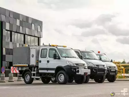 Overige 2011 Iveco Daily 55S17 4x4 DOKA 7 seats Webasto (9)