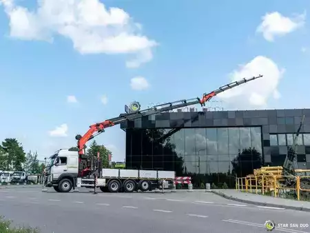 Outro 2014 Volvo FM420 8x4 PALFINGER PK 56002 Crane Fly Jib Winc (3)