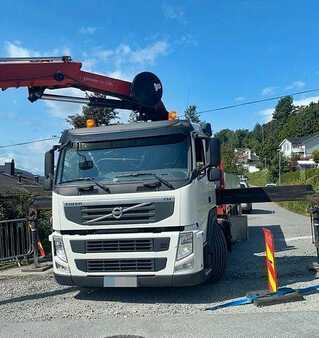 Ostatní 2013 Volvo FM 460 6x2 HMF 3000 K7 Kran Crane (3)