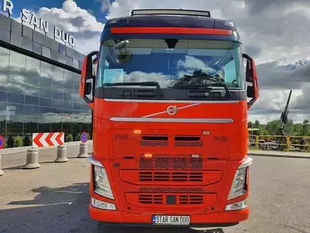 Ostatní 2020 Volvo FH 540 6x2 HMF 5020-K6 Fly Jib Tractor 5th whee (8)