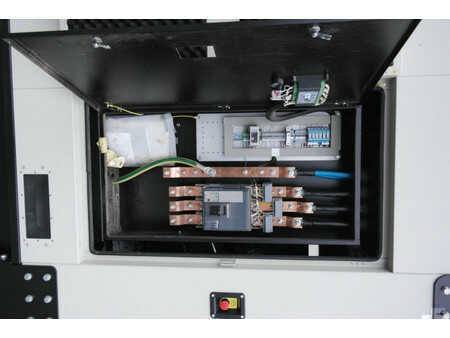 Power Generator 2016 Volvo 654 kVA (7)