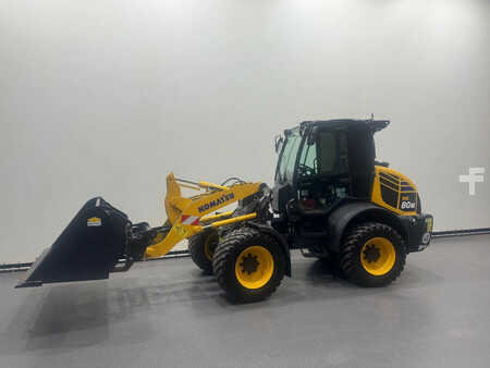 Kolové nakladače 2025 Komatsu WA80M-8E0 DEMO (4)