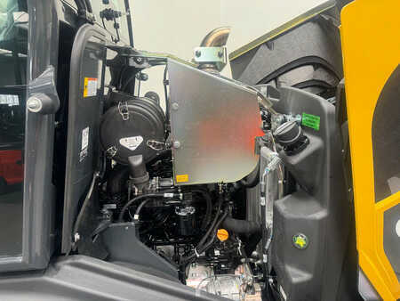 Kolové nakladače 2026 Komatsu WA80M-8E0 NIEUW (20)