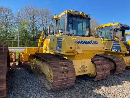 Outro 2018 Komatsu D65PXi-18 intelligent machine control (2)