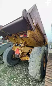 Nivelohjatut dumpperit 2003 Volvo A25D dumpervogn (3)