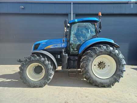 Pozostałe 2011 New Holland Construction T7030AC (1)