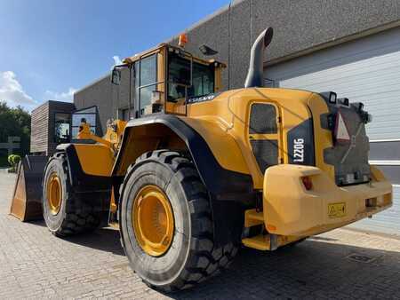 Volvo L220G