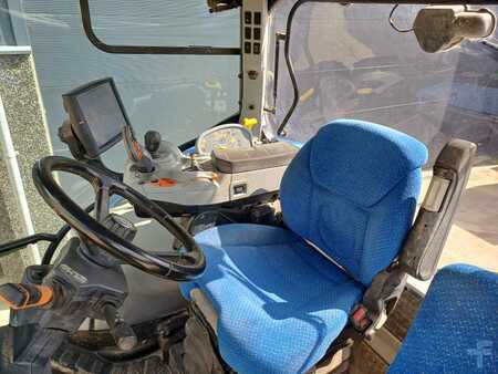 Pozostałe 2014 New Holland Construction T6.140AC (5)